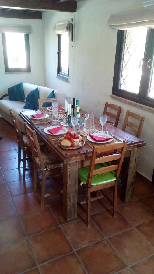 Las Marrojas, Secluded Tudor Country Cottage Algarinejo Exterior foto